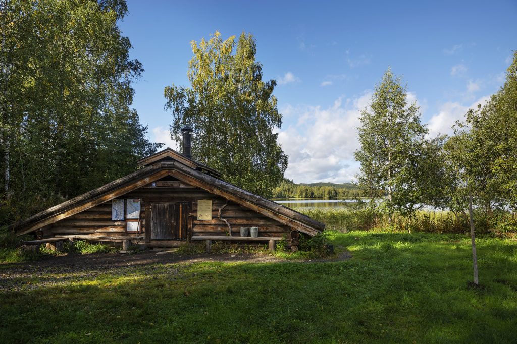 Umpilaavu järvimaisemassa.