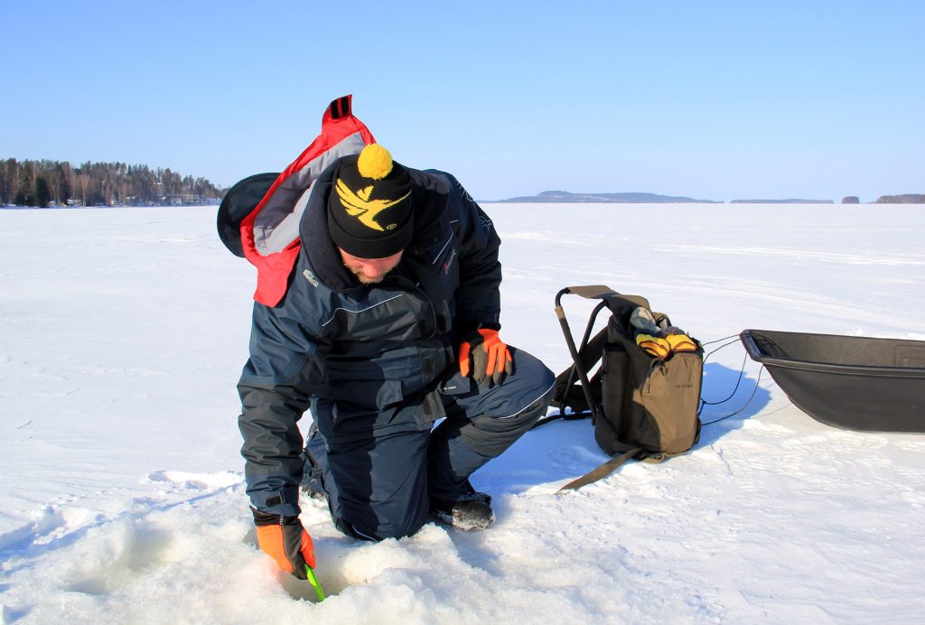 Sisu Fishing: Tero Varis, pilkkiminen, sohjokauha
