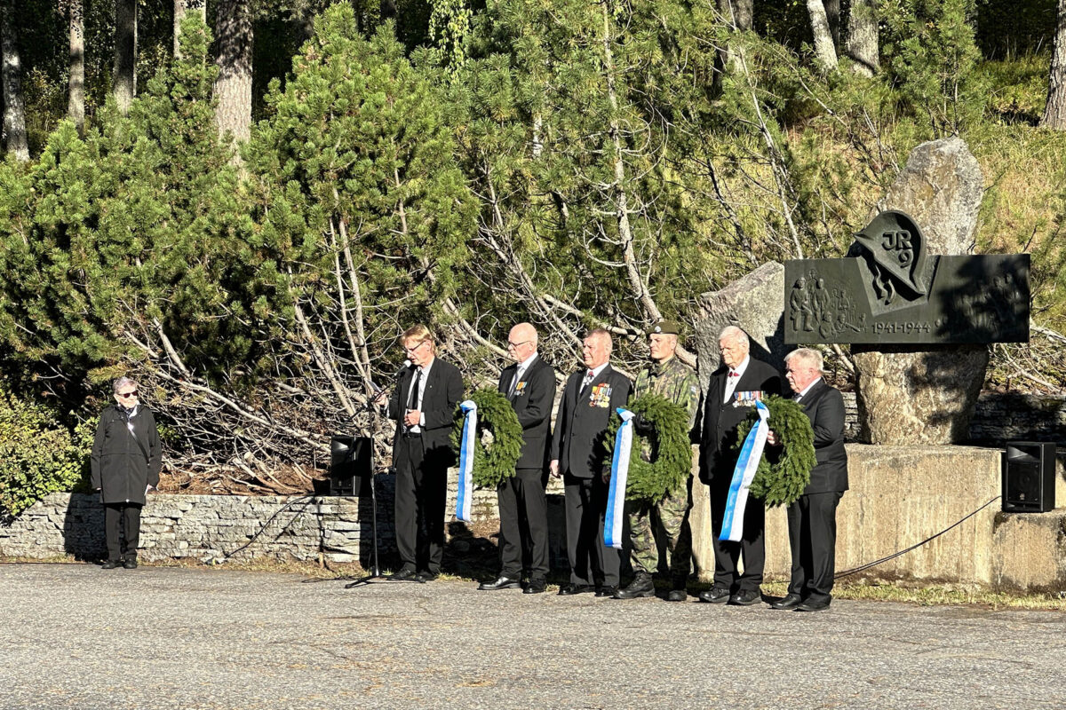 Maanpuolustuspäivä