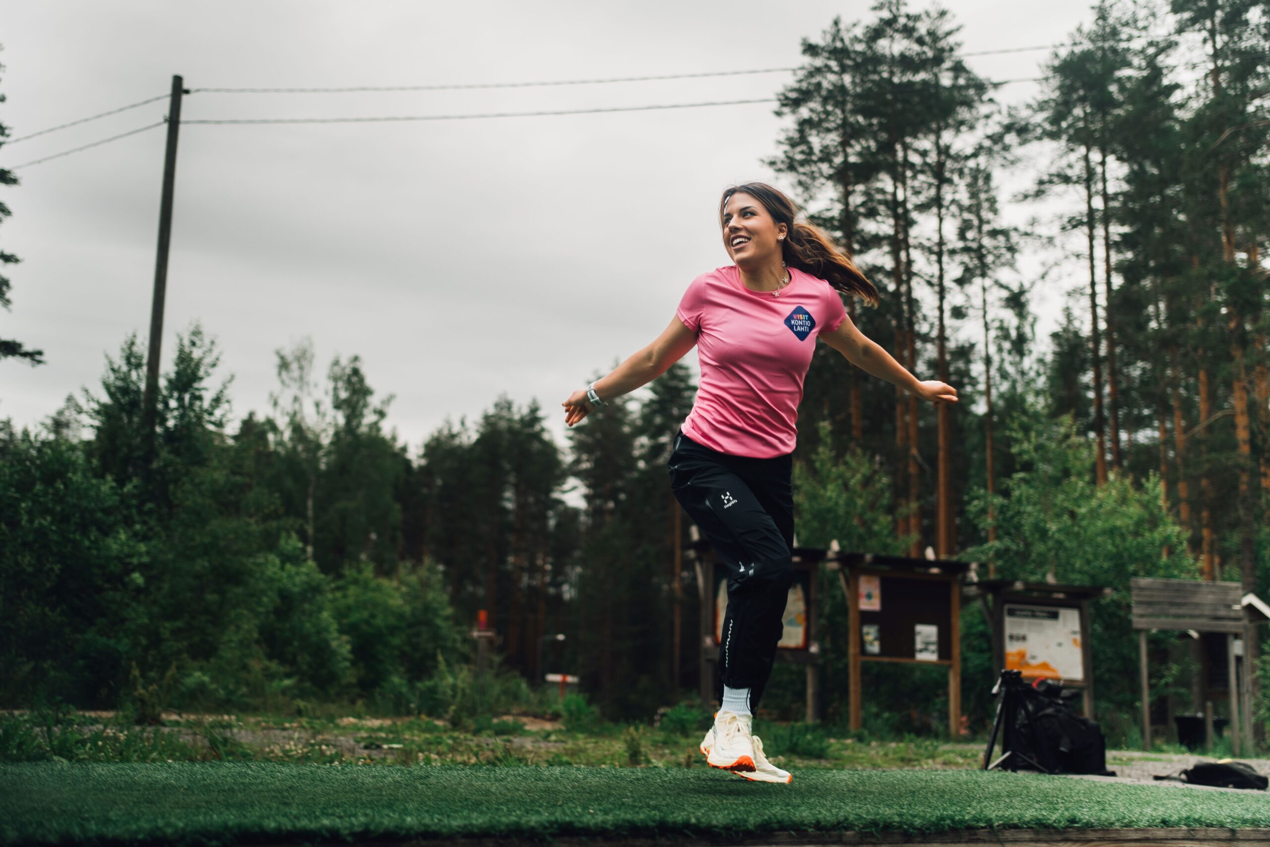 Sonjan matkapäiväkirja Kontiolahdella osa 1 – Frisbeegolfia Lykynlammella